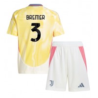 Camisa de Futebol Juventus Gleison Bremer #3 Equipamento Secundário Infantil 2024-25 Manga Curta (+ Calças curtas)